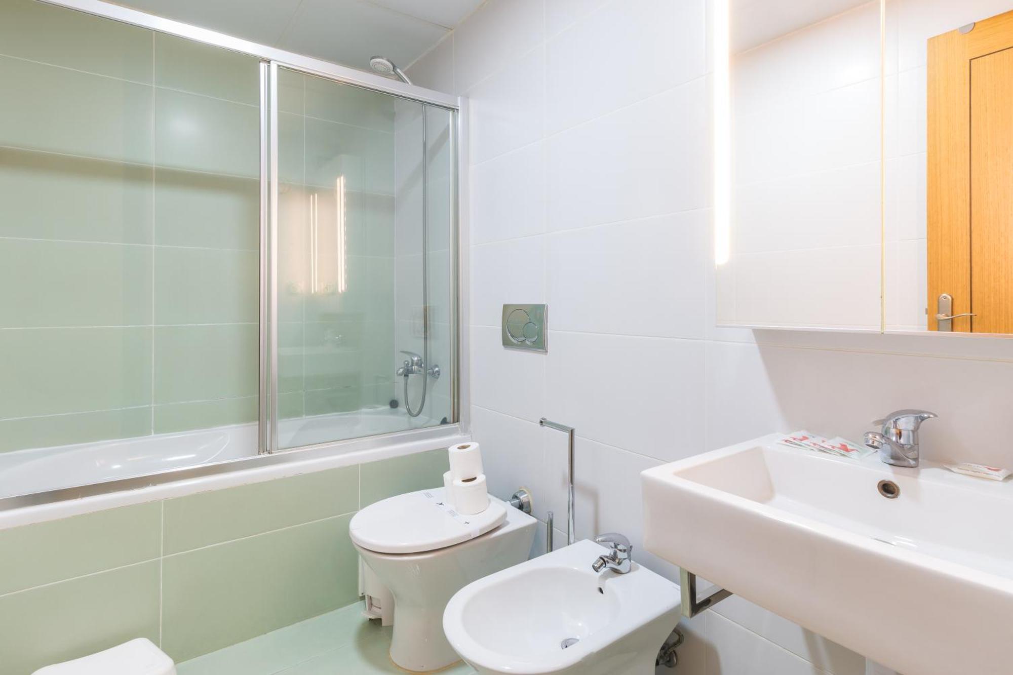 Of Principe Real Liberdade In The Heart Of With Private Parking Apartamento *